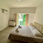 Private In Shared Flat Privatunterkunft Nikosia
