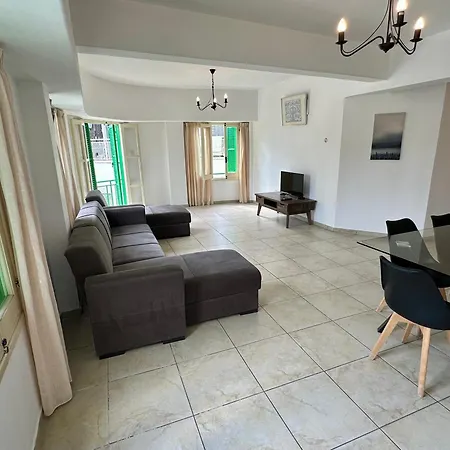 Private In Shared Flat *