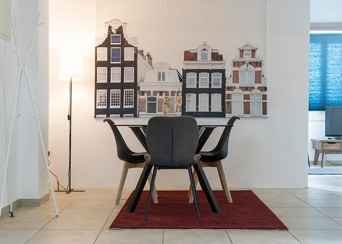 בית אירוח Private In Shared Flat